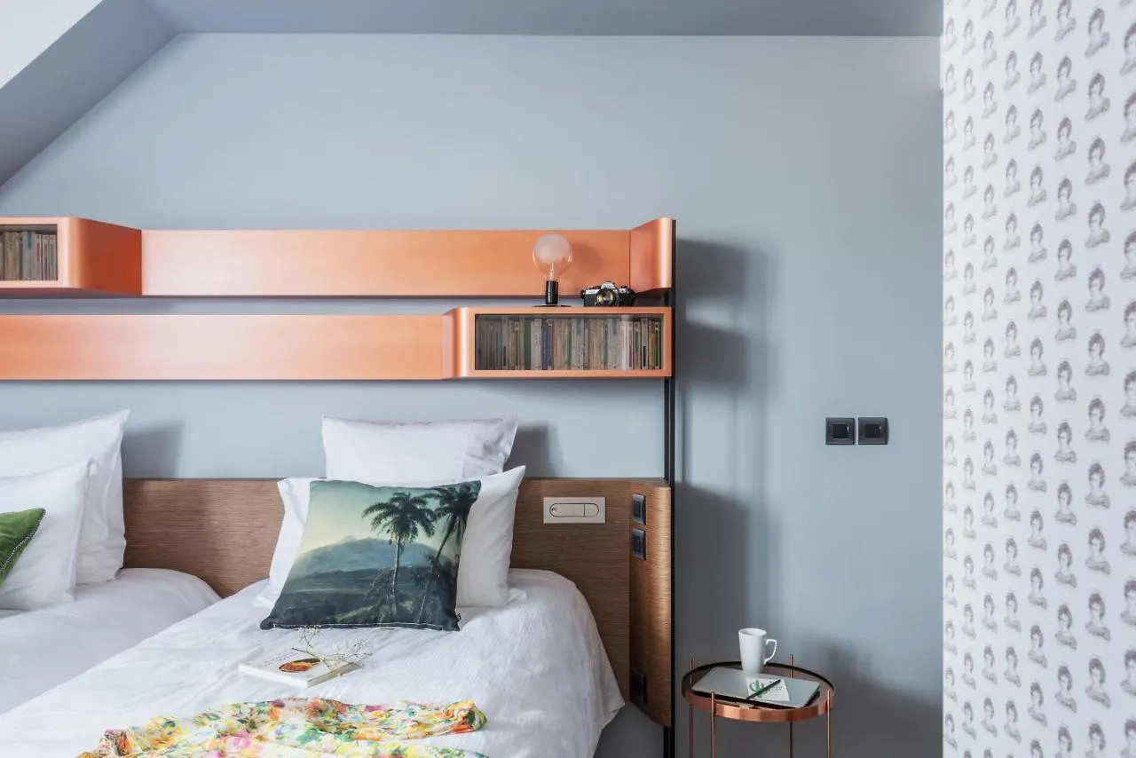 מלון Golden Tulip Saint Malo- Le Grand Be 4*, סן מלו צרפת